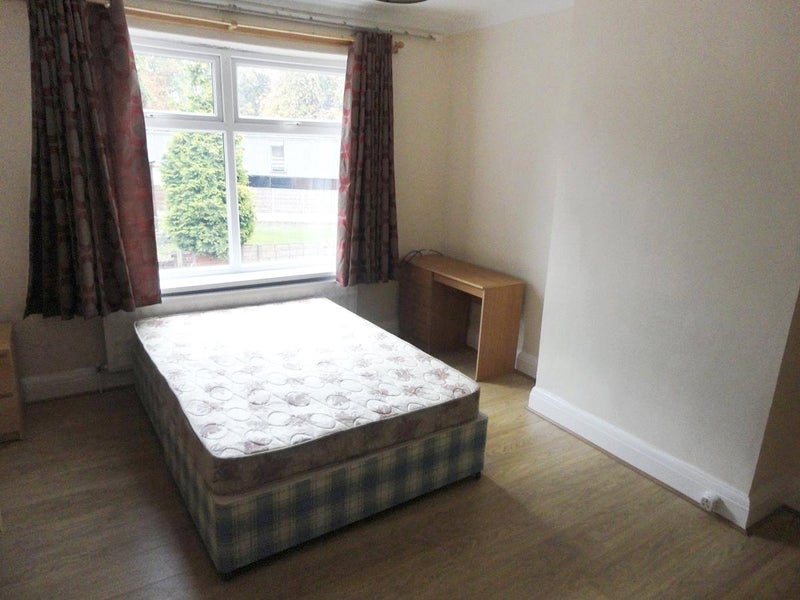 Room Brook Road in Manchester