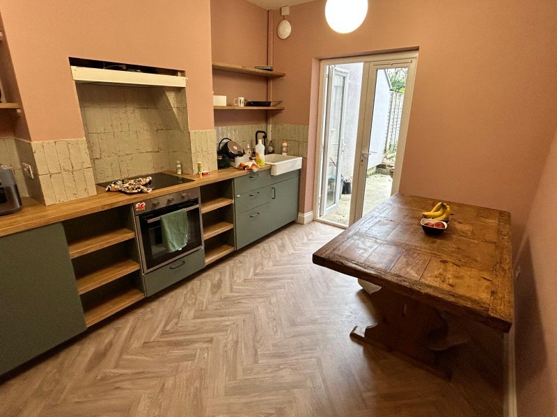 Room Webb Street in Bristol