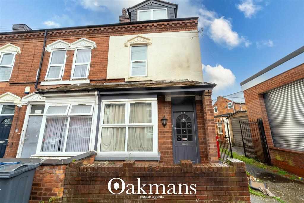 Room Heeley Road in Birmingham