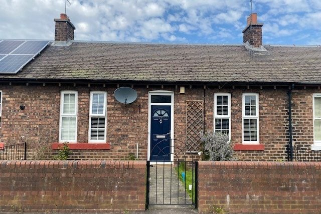House Dean Park in Newtongrange
