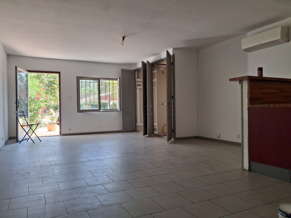Flat Rue Jean Vilar in Morières-lès-Avignon