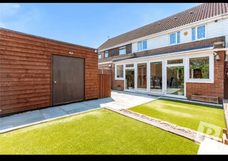 Room Scaldhurst in Basildon