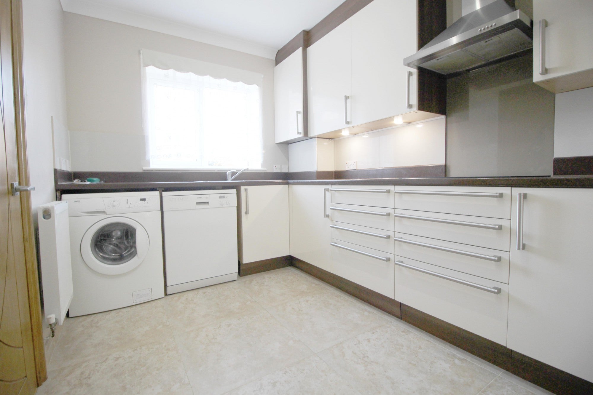 House Maple Close in Greater London