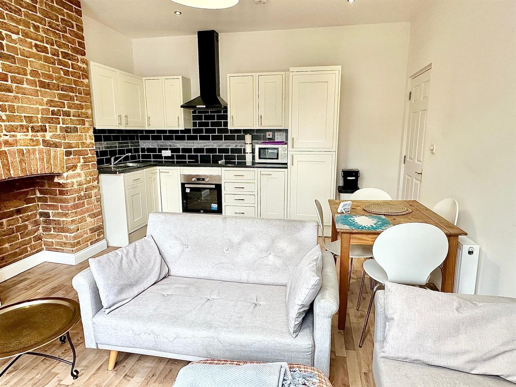 Flat Marischal Road in Greater London