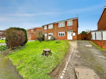 House Eastney Crescent in Wolverhampton