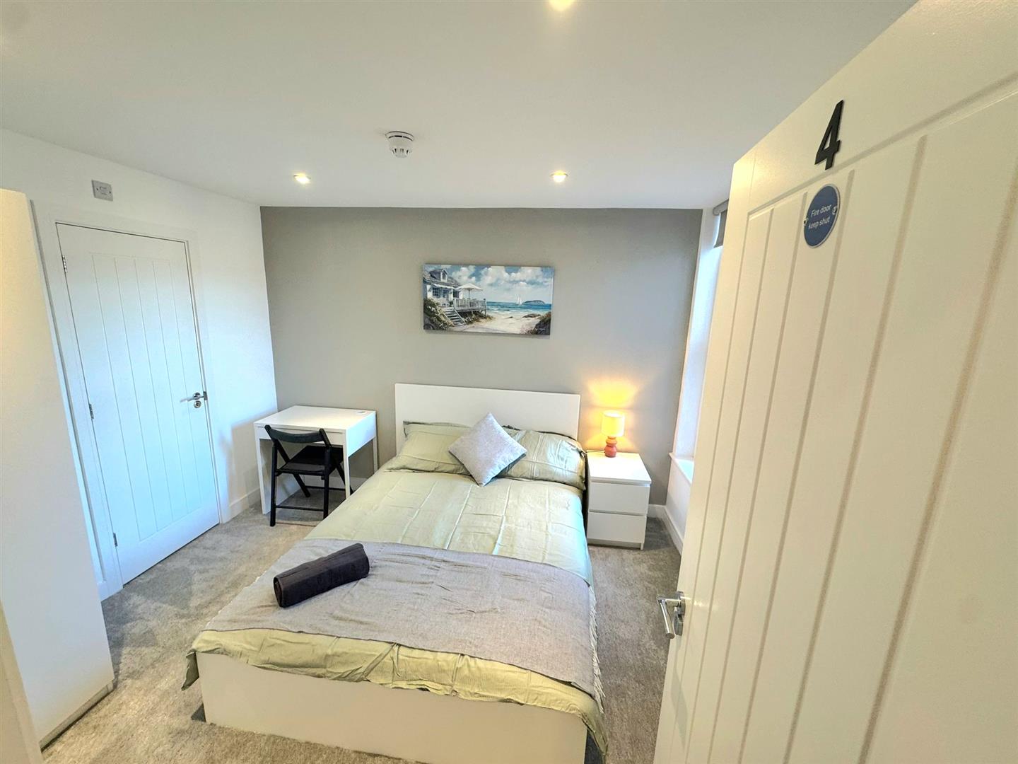 Flat Oriel Road in Portsmouth