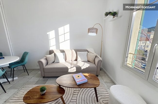 Flat Boulevard Carnot in Cannes