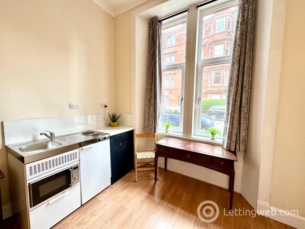 Flat Cartvale Road in Glasgow