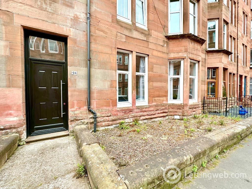 Flat Cartvale Road in Glasgow