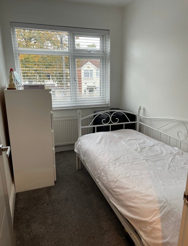 Room Goodway Road in Birmingham