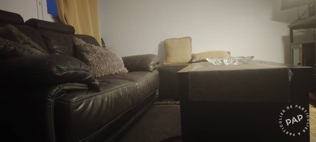 Room Avenue Frédéric et Irène Joliot-Curie in Nanterre