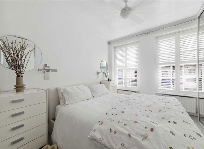 Flat Molyneux Street in City of Westminster