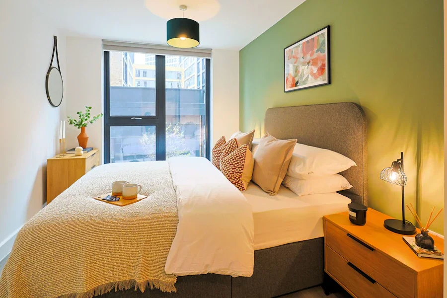 Flat Redcliff Street in Bristol