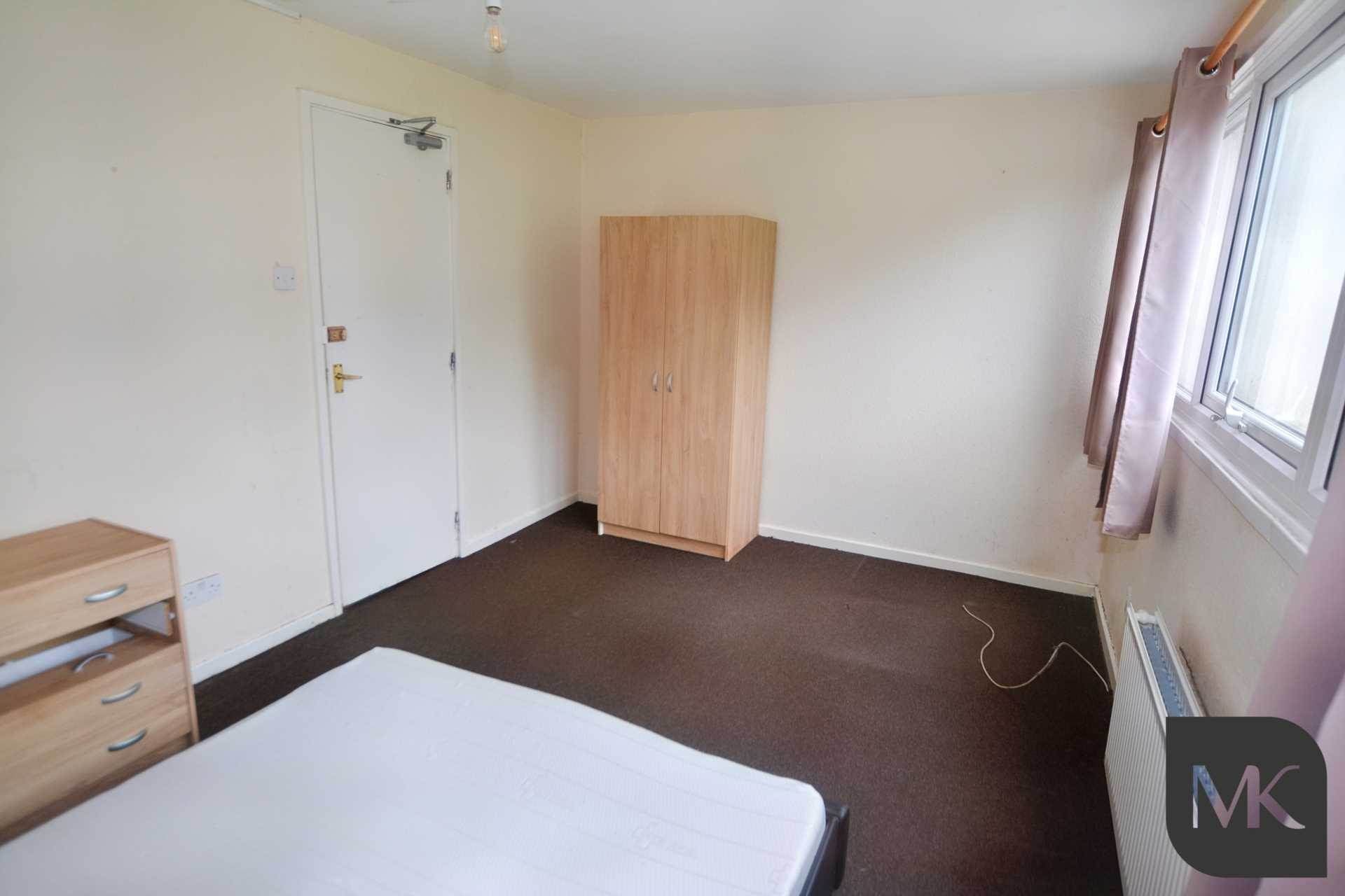 Room The Hide in Milton Keynes
