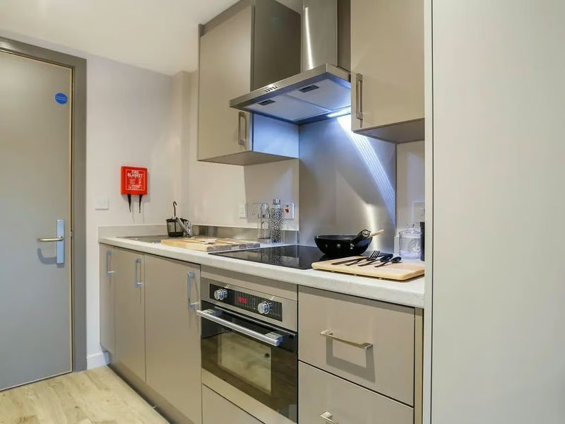 Flat Fitzwilliam Street in Sheffield