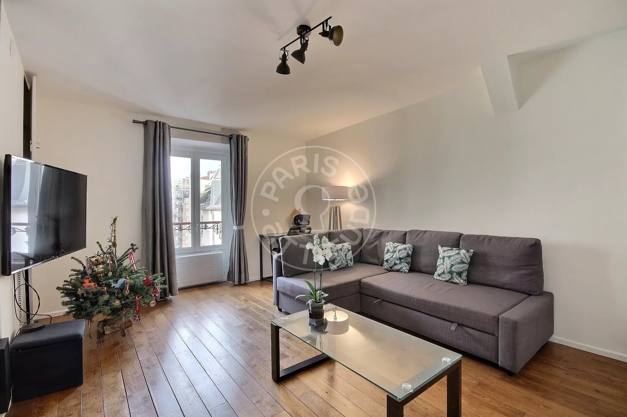 Flat Rue Poissonnière in Paris