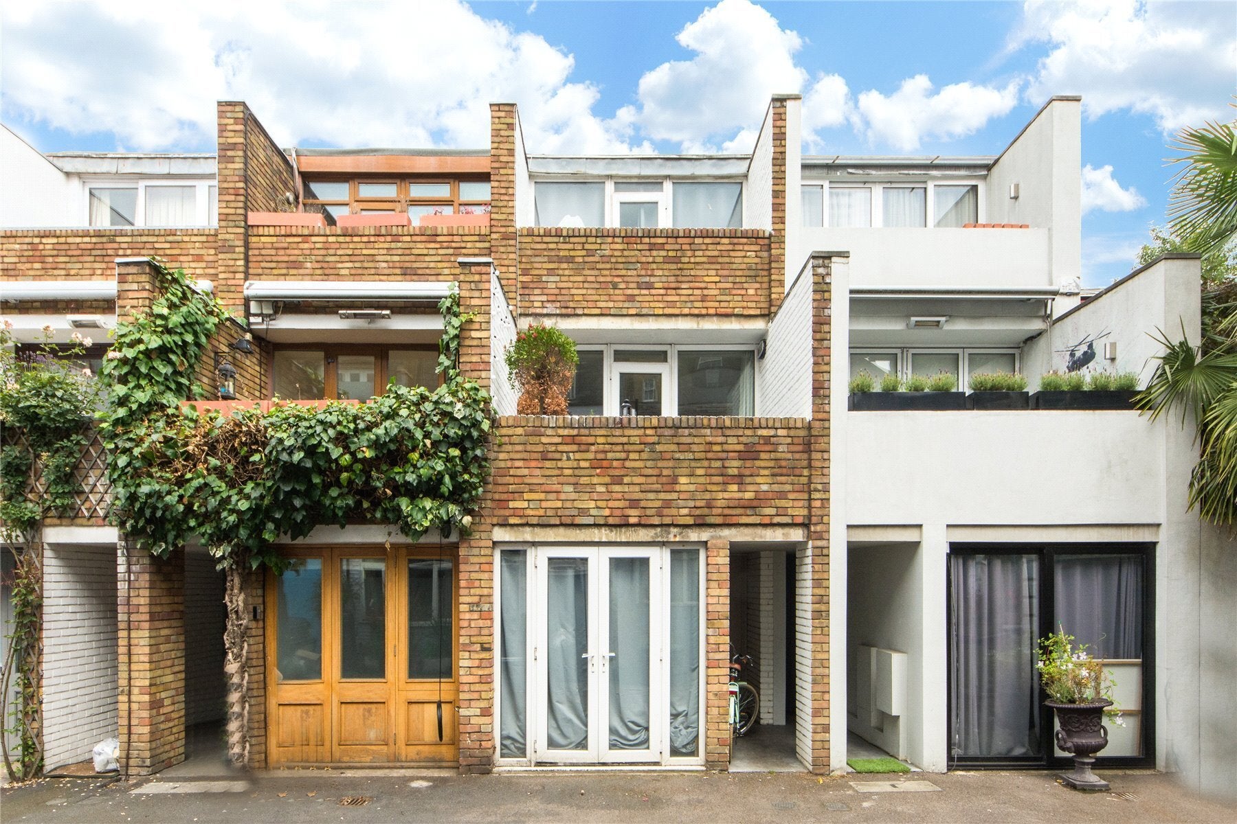 House Ruston Mews in Greater London
