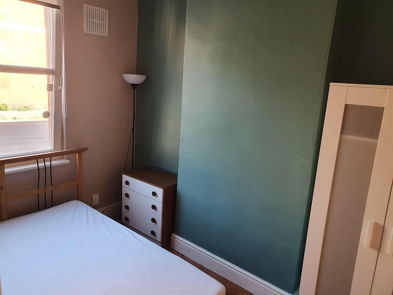 Room Gordon Street in Coventry