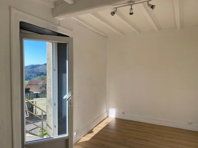 Flat Rue Joannes Mollon in Feurs