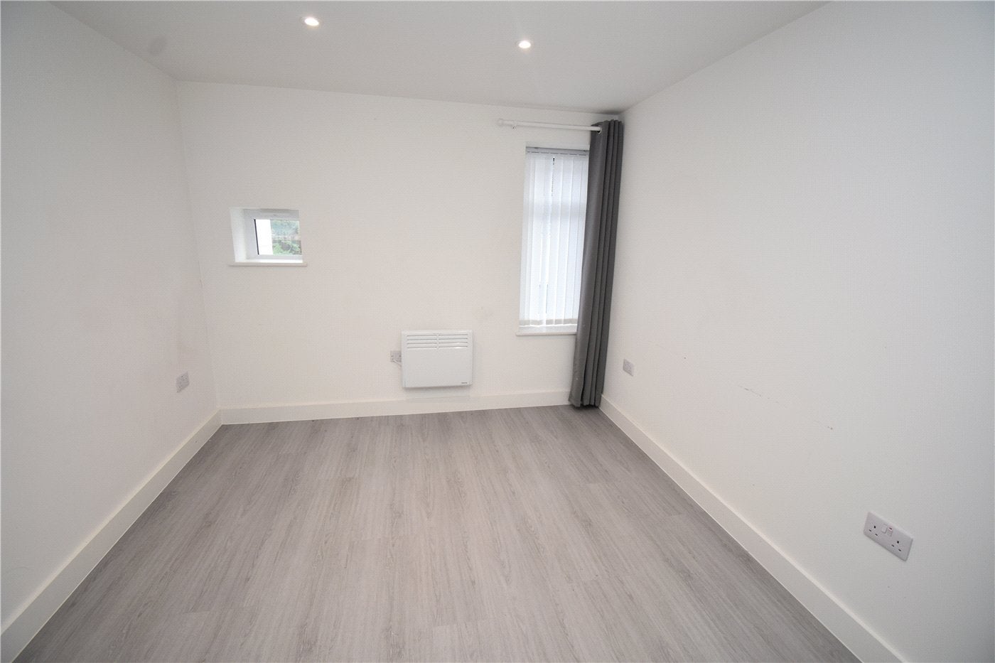 Flat Esher Road in New Ferry