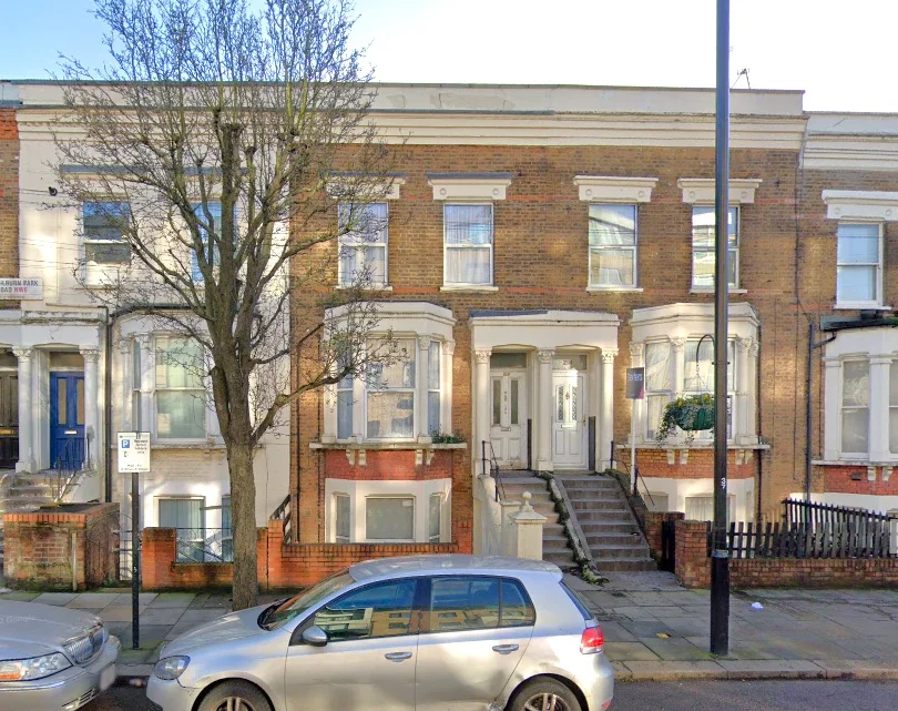 Flat Kilburn Park Road in City of Westminster