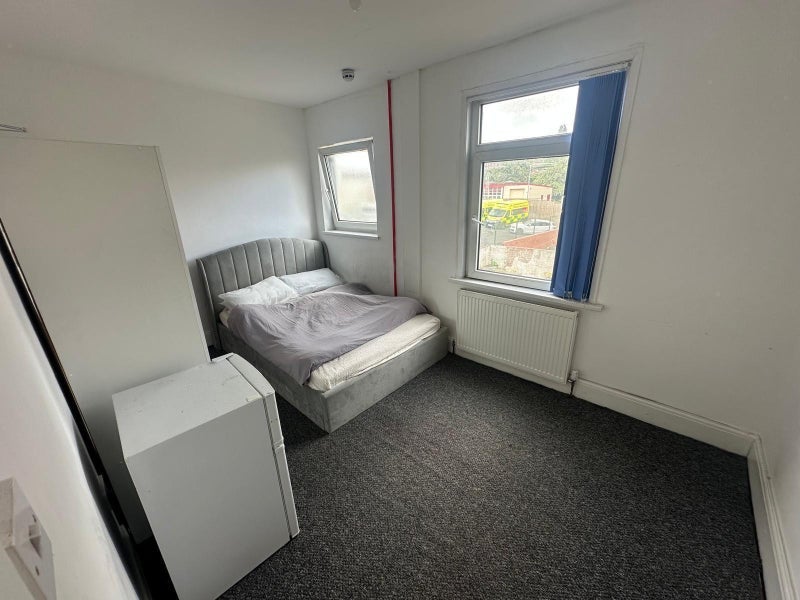 Room Brunswick Street in Wakefield