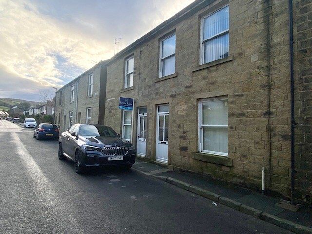 House Holt's Buildings in Bacup