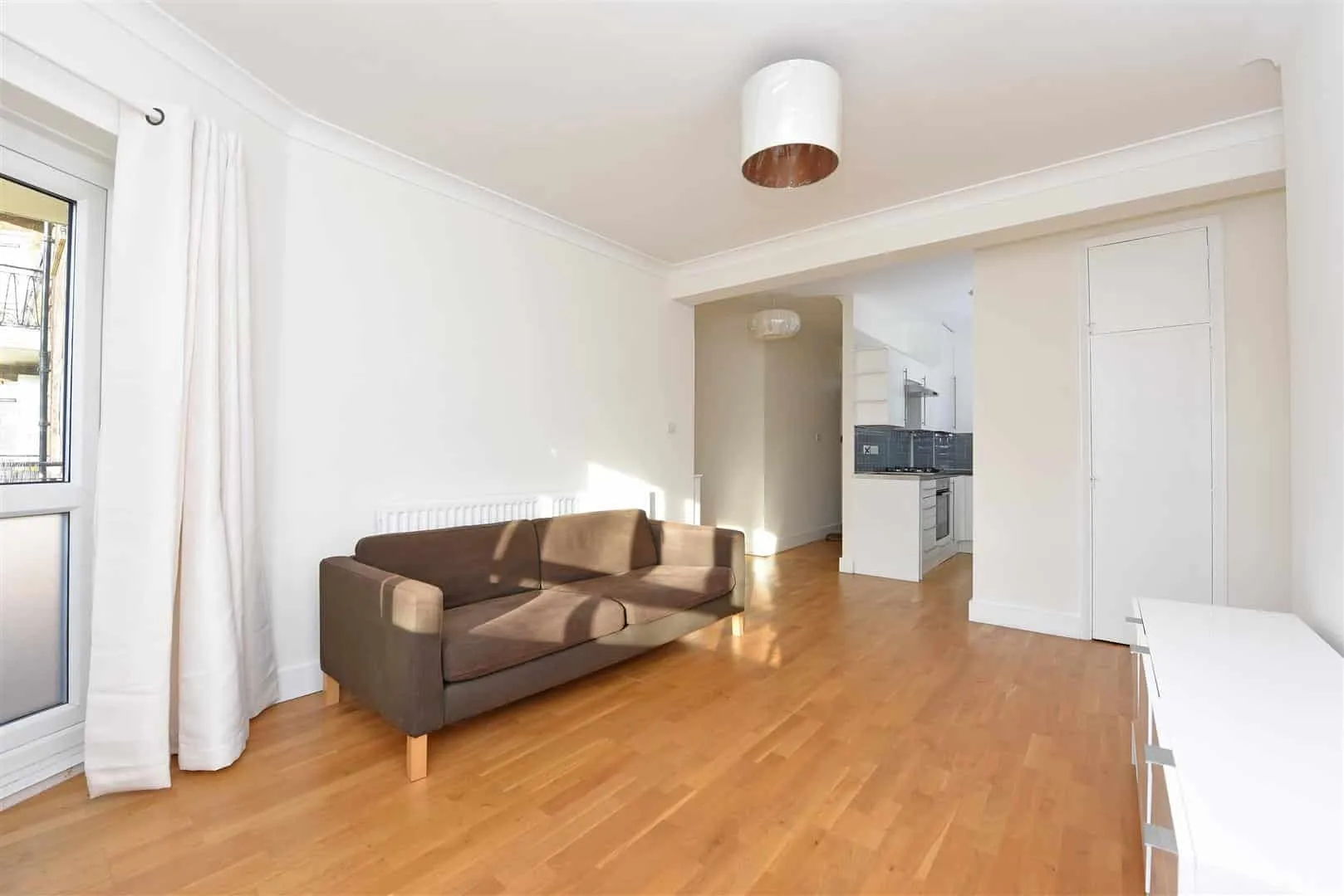 House Horne Way in Greater London