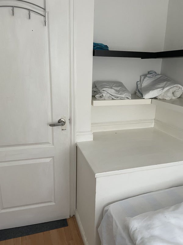 Room Drake Avenue in Manchester
