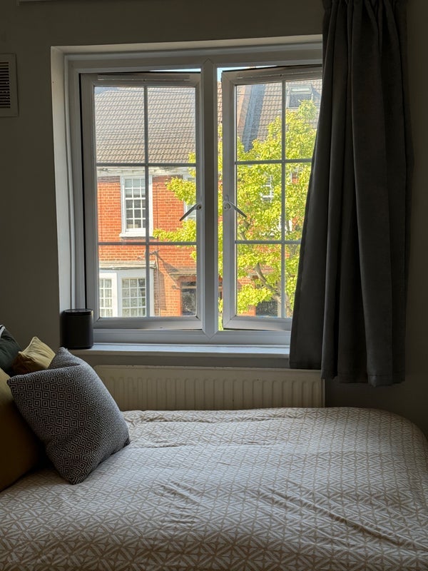 Room Swaby Road in Greater London