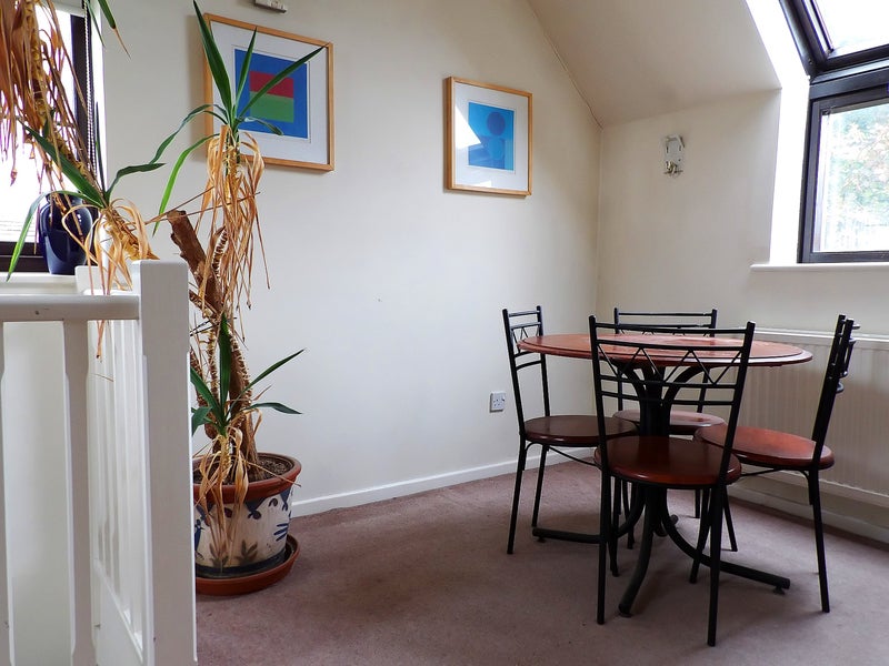House Idbury Close in West Oxfordshire