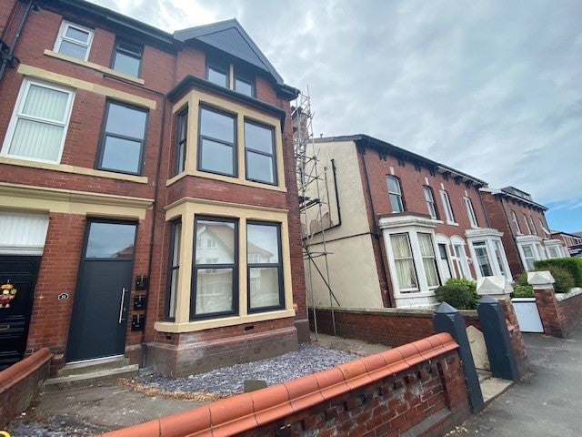 Flat Durham Avenue in Borough of Fylde