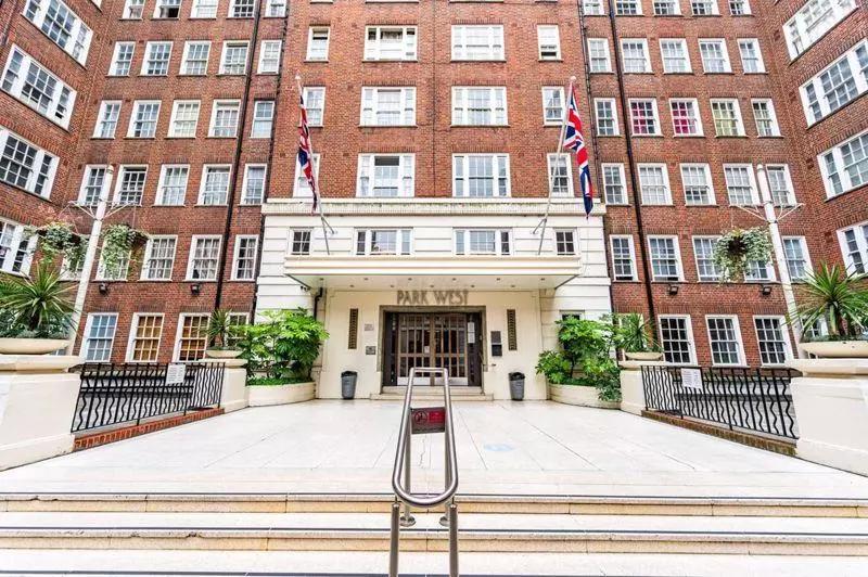 Flat Park West Place in City of Westminster