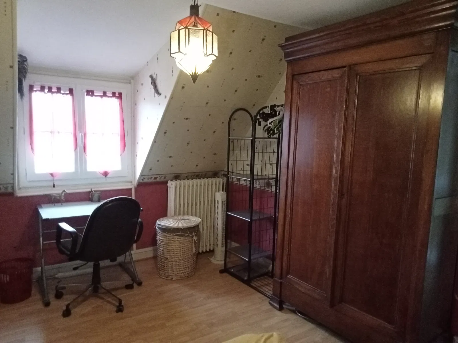 Chambre Rue des Fougères à Louviers
