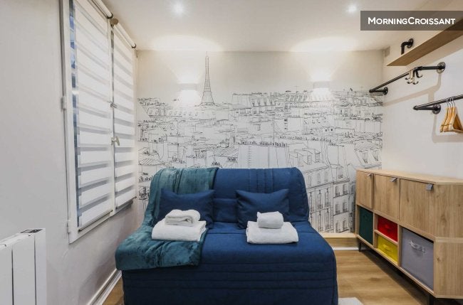 Flat Quai de Jemmapes in Paris