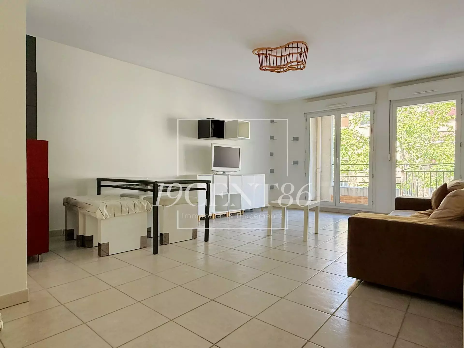 Flat Rue Paul Cazeneuve in Lyon