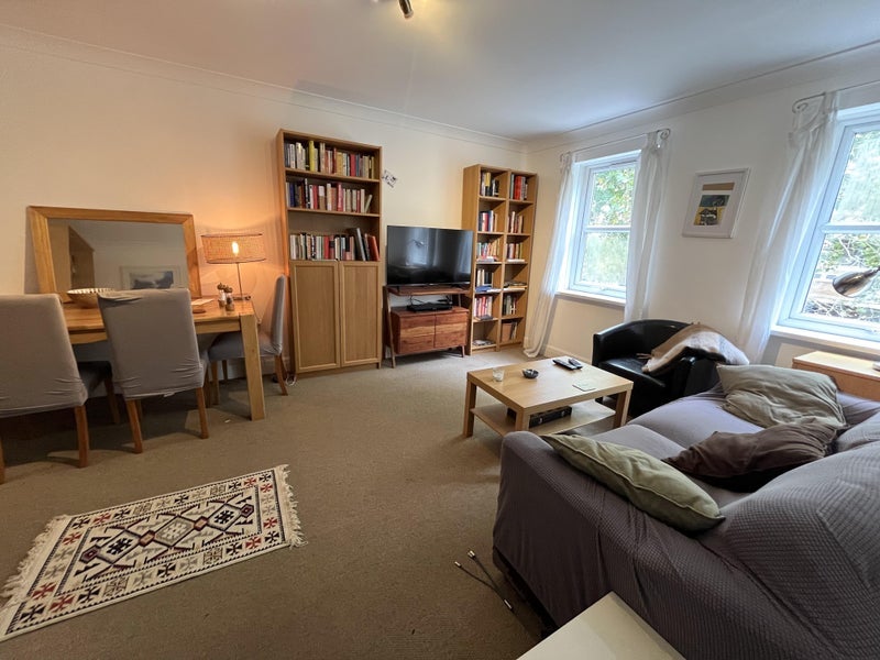 Flat Stepney Green in Greater London