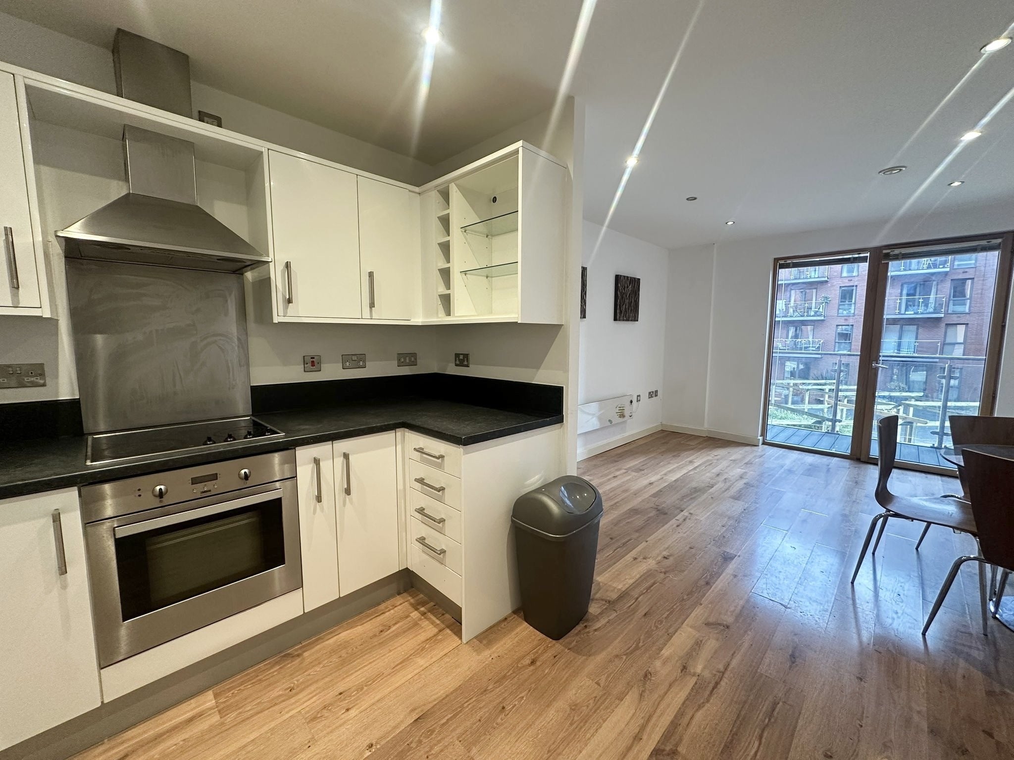 Flat Woodholm Road in Sheffield