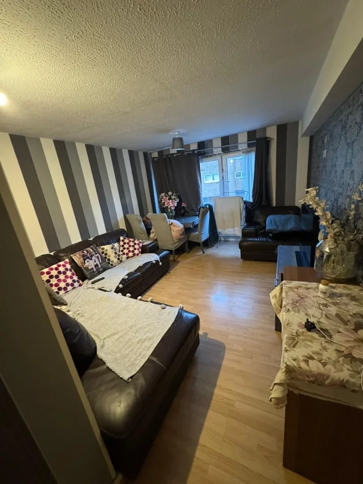 Room Moxon Close in Greater London
