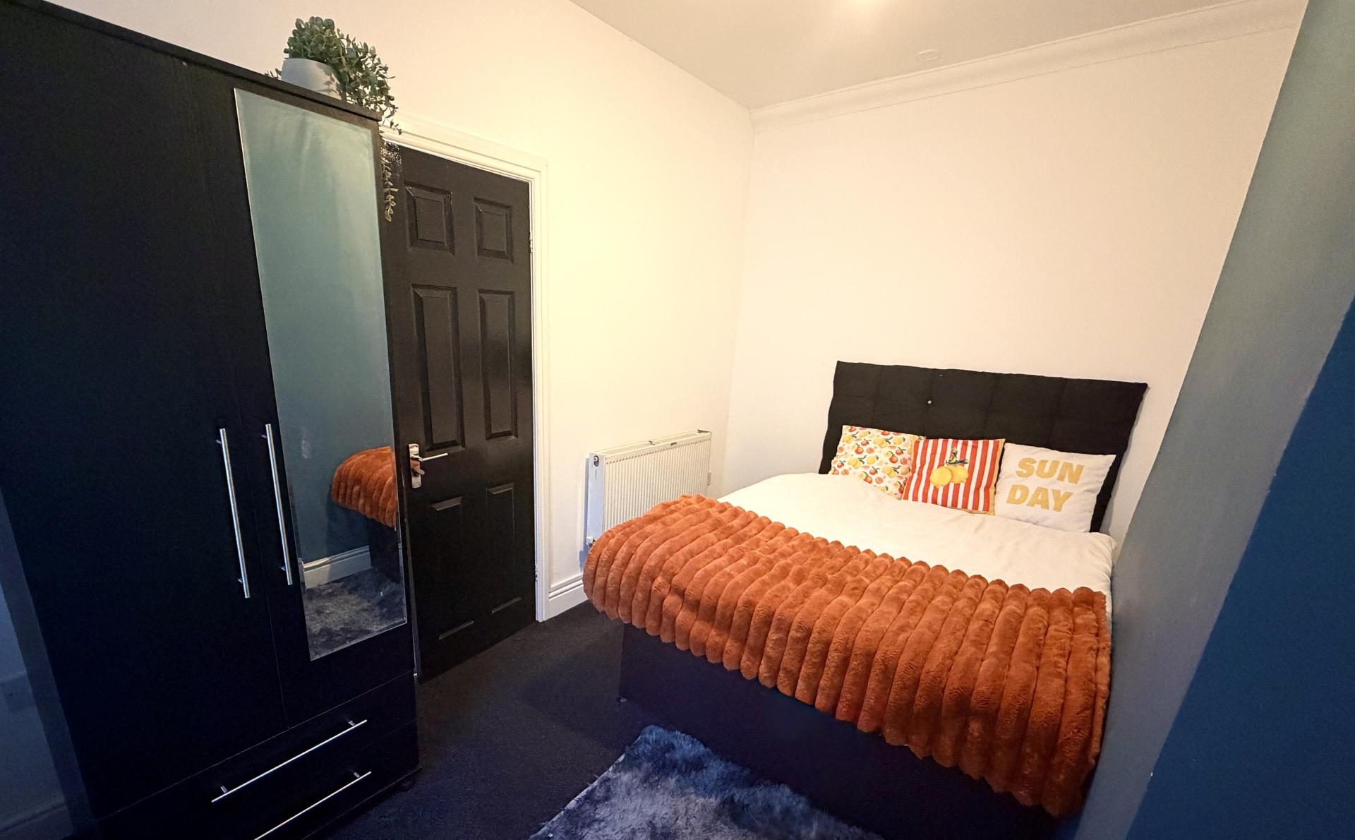 Room Parton Street in Liverpool