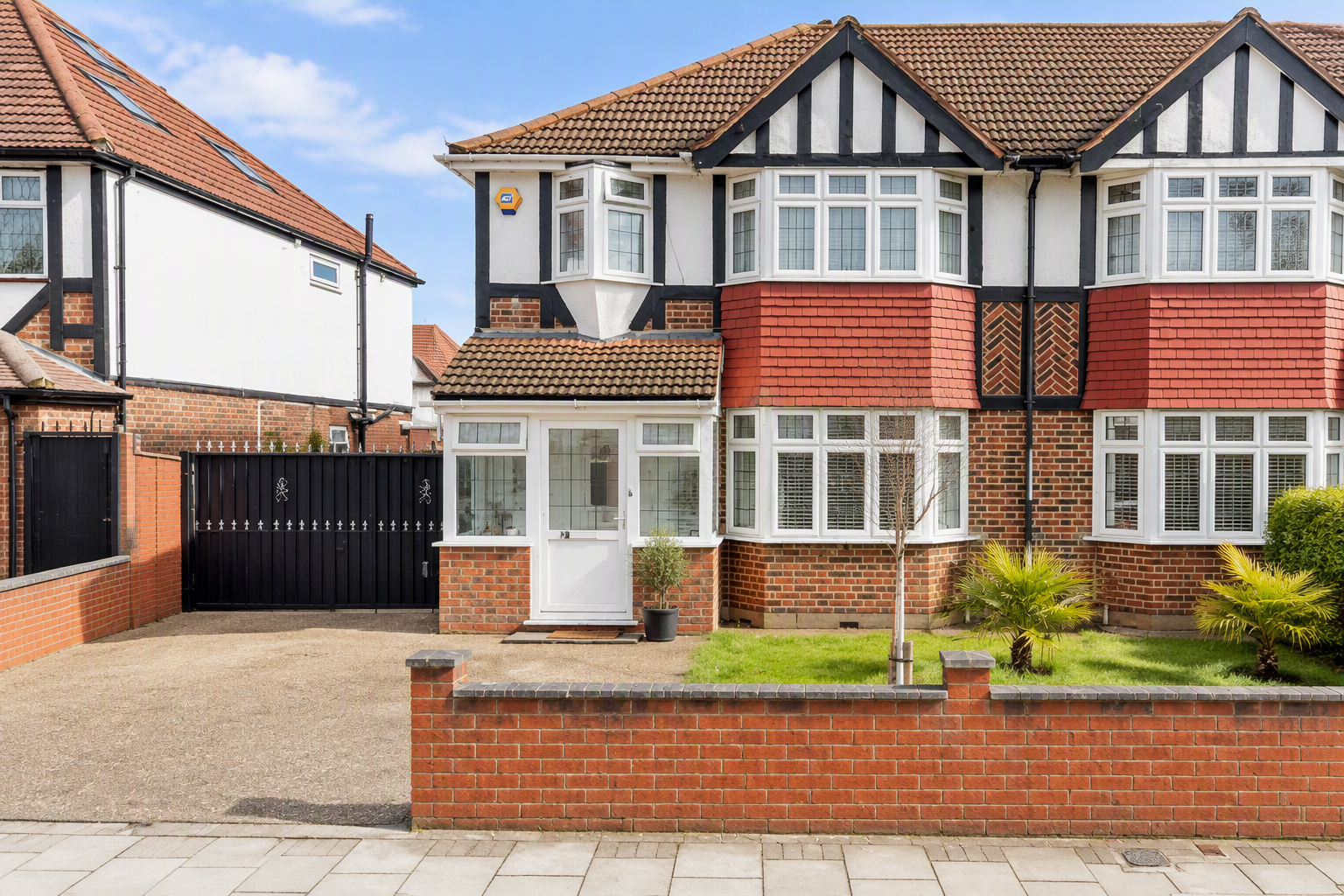 House St Pauls Close in Greater London