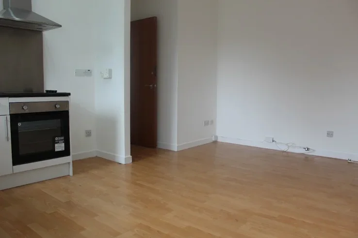 Flat Kent Road in Glasgow