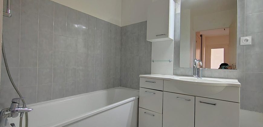 Appartement Rue Jean Broquin à Villeurbanne
