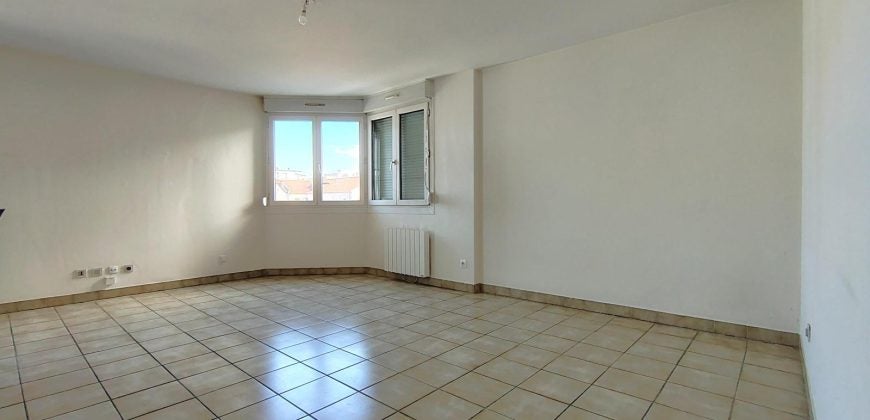 Appartement Rue Jean Broquin à Villeurbanne