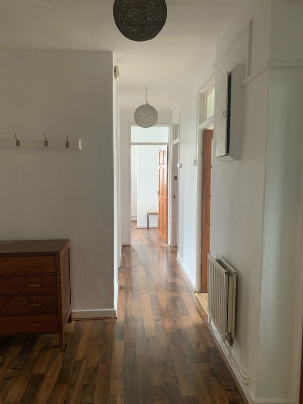 Room Alfreda Street in Greater London