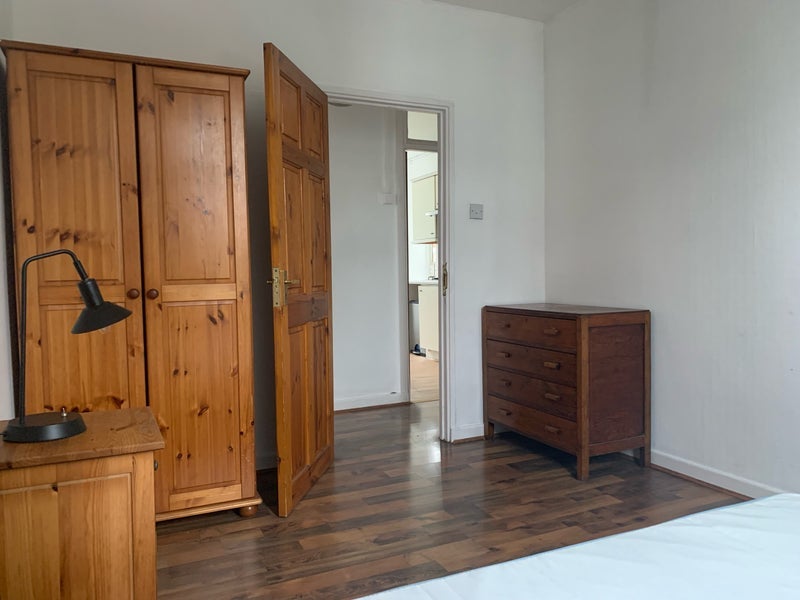 Room Alfreda Street in Greater London