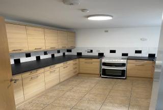 Room Stanley Place in Preston