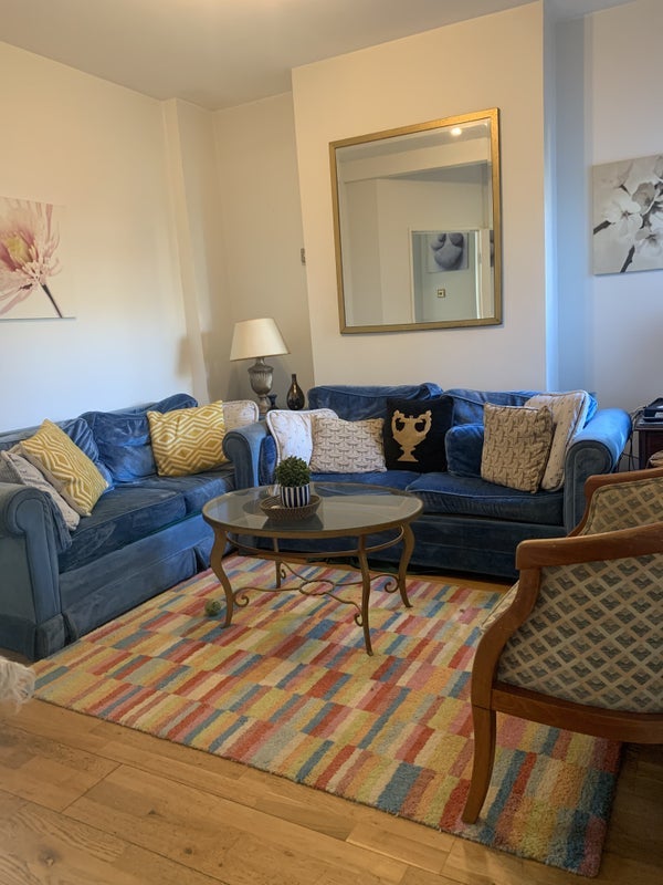 Room Darwin Road in Greater London