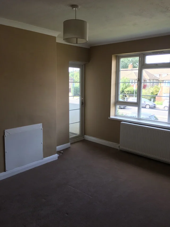 Flat Grosvenor Court in Greater London