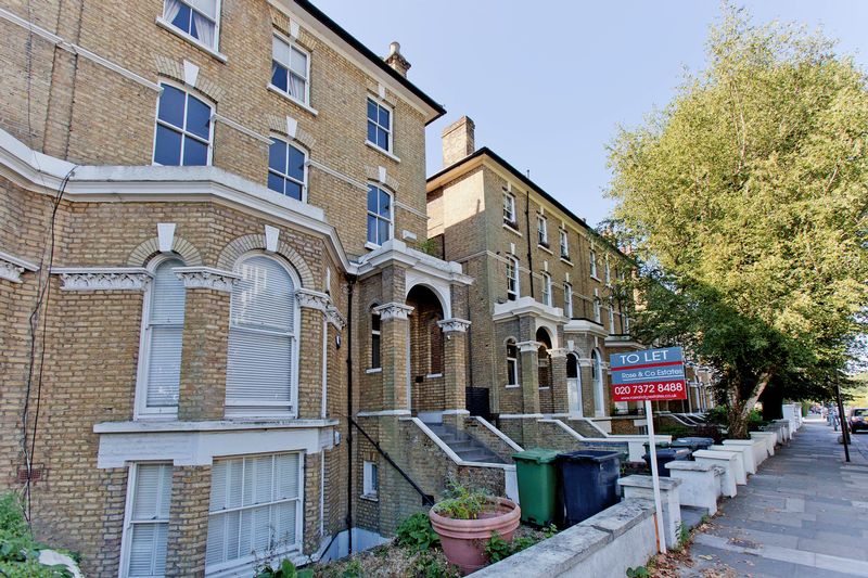 Flat King Henry's Road in Greater London